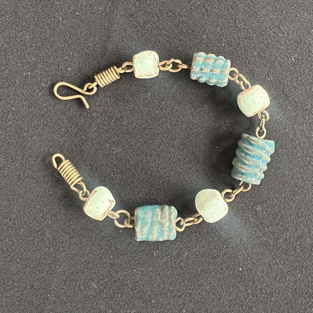 Glaze_Wrist_Bracelet Glaze_Wrist_Bracelet